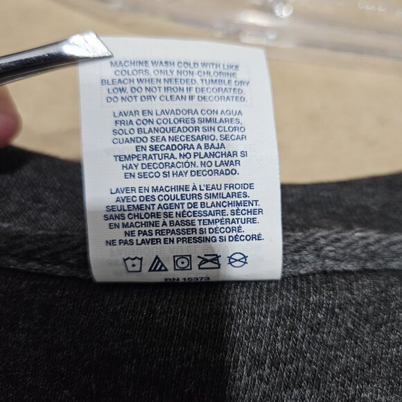 Monster High Haunt Couture Sweatshirt Large Mattel 2022 Crewneck Graphic Shirt - Picture 9 of 10